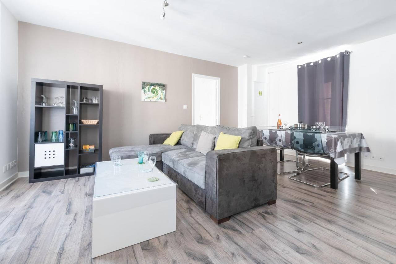 Ker Uhel - Charmant Appartement Plein Centre Saint-Renan エクステリア 写真